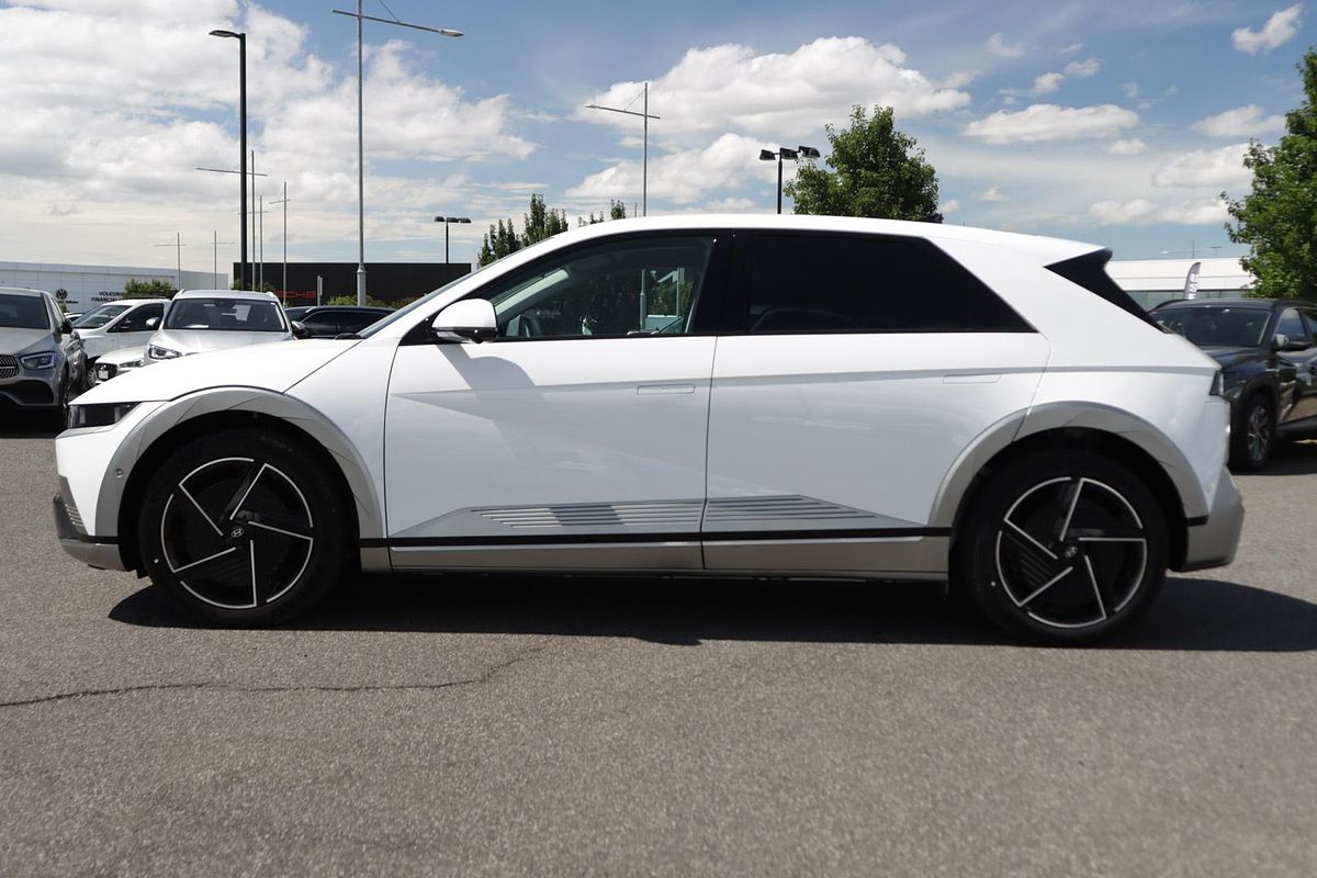 2025 Hyundai IONIQ 5 DYNAMIQ NE.V5