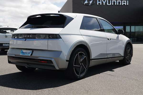 2025 Hyundai IONIQ 5 DYNAMIQ NE.V5