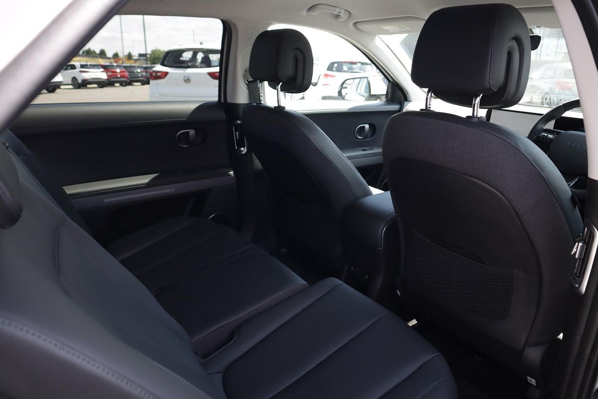 2025 Hyundai IONIQ 5 DYNAMIQ NE.V5
