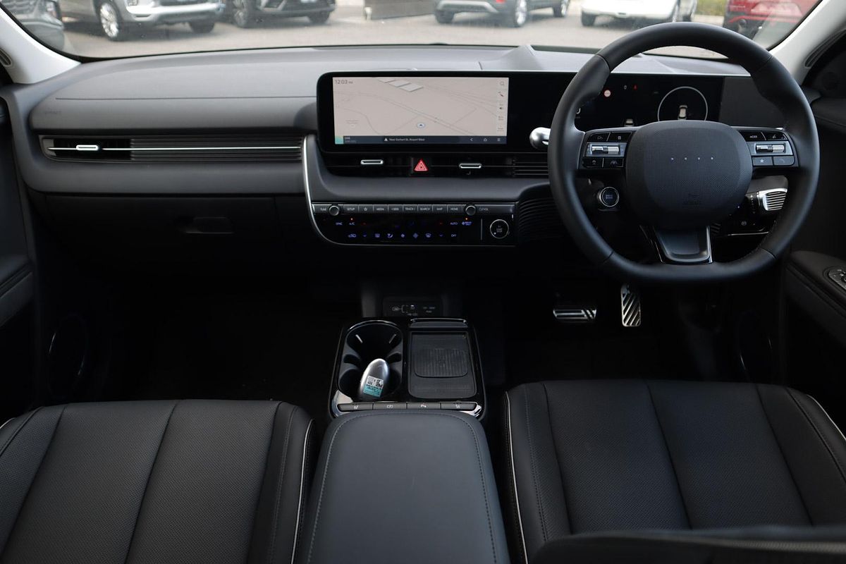 2025 Hyundai IONIQ 5 DYNAMIQ NE.V5