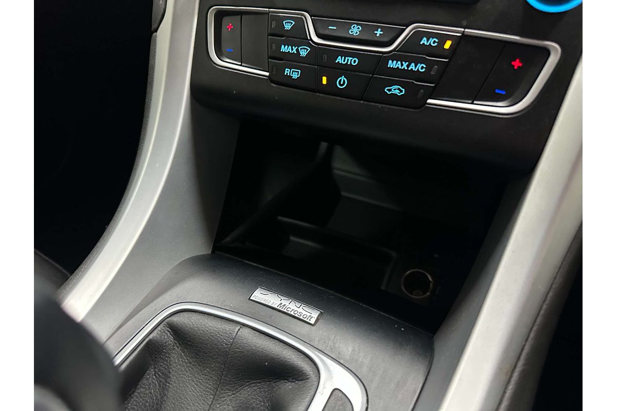 2015 Ford Mondeo Ambiente MD