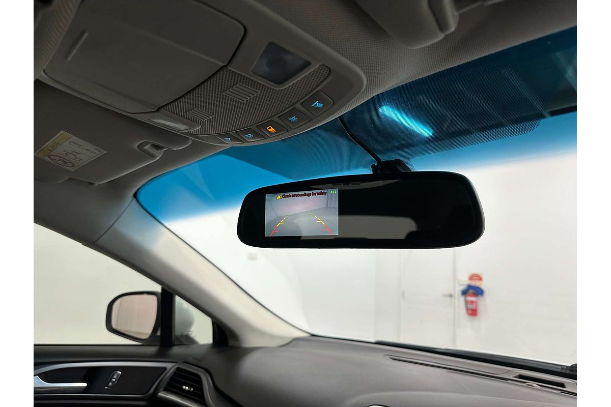 2015 Ford Mondeo Ambiente MD