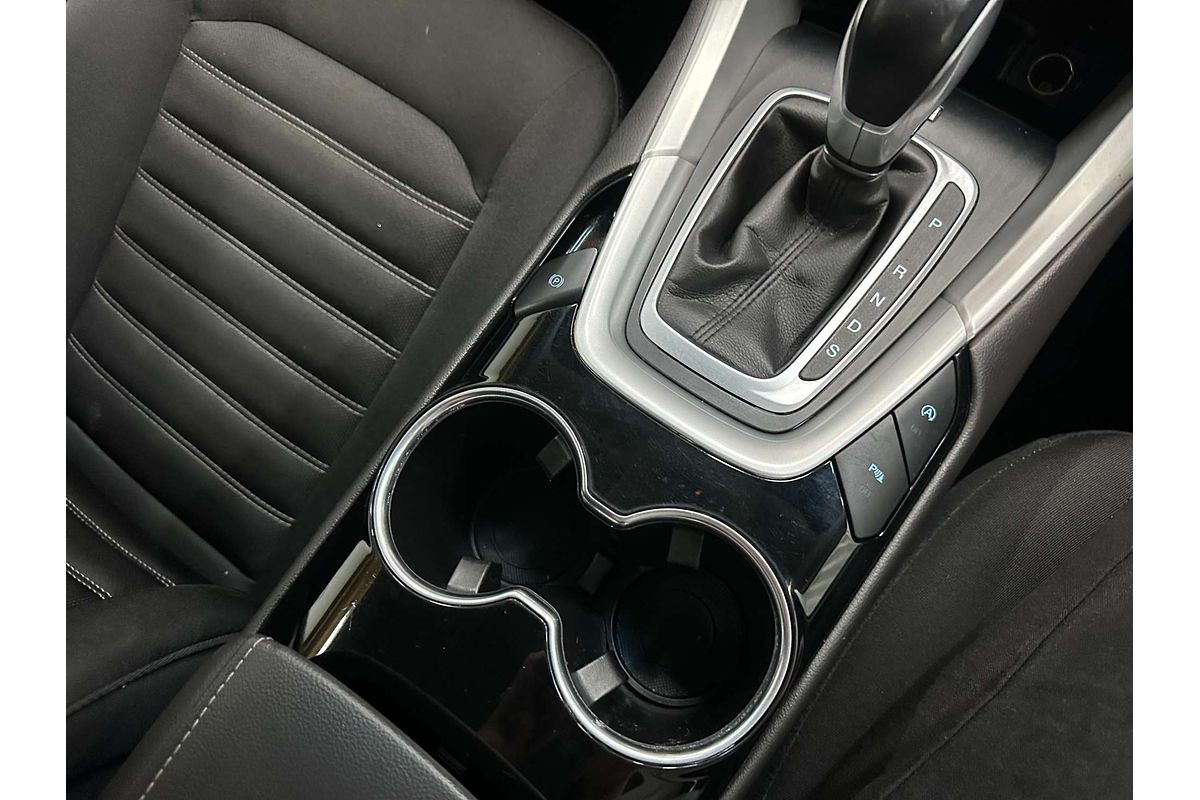 2015 Ford Mondeo Ambiente MD