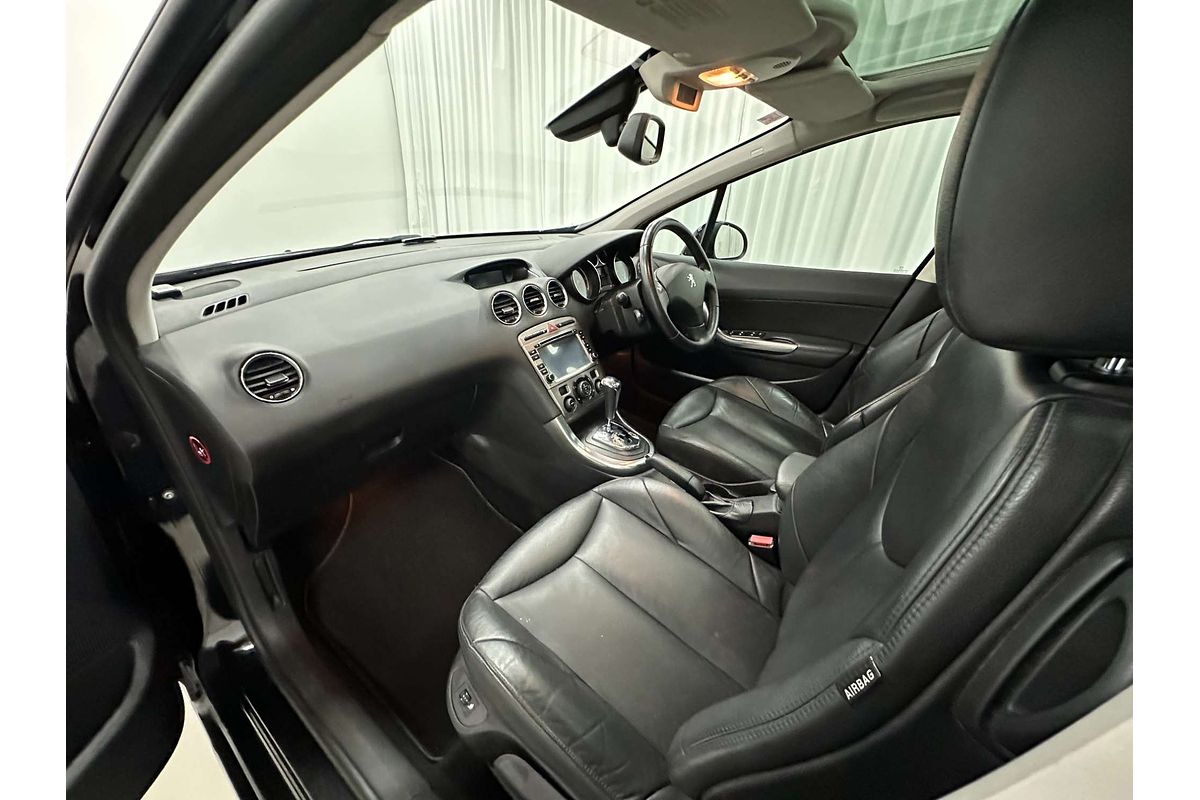 2011 Peugeot 308 XSE T7