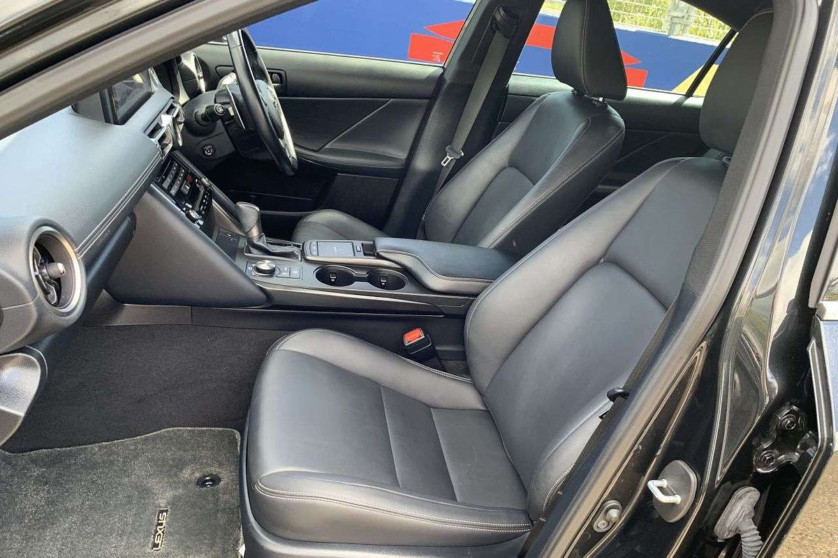 2021 Lexus IS IS300 Luxury ASE30R