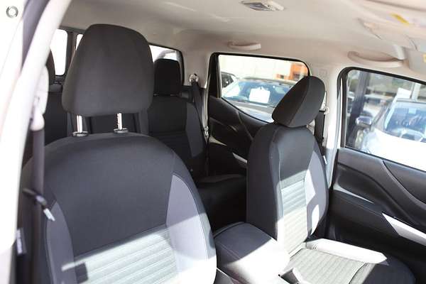 2022 Nissan Navara ST D23 4X4