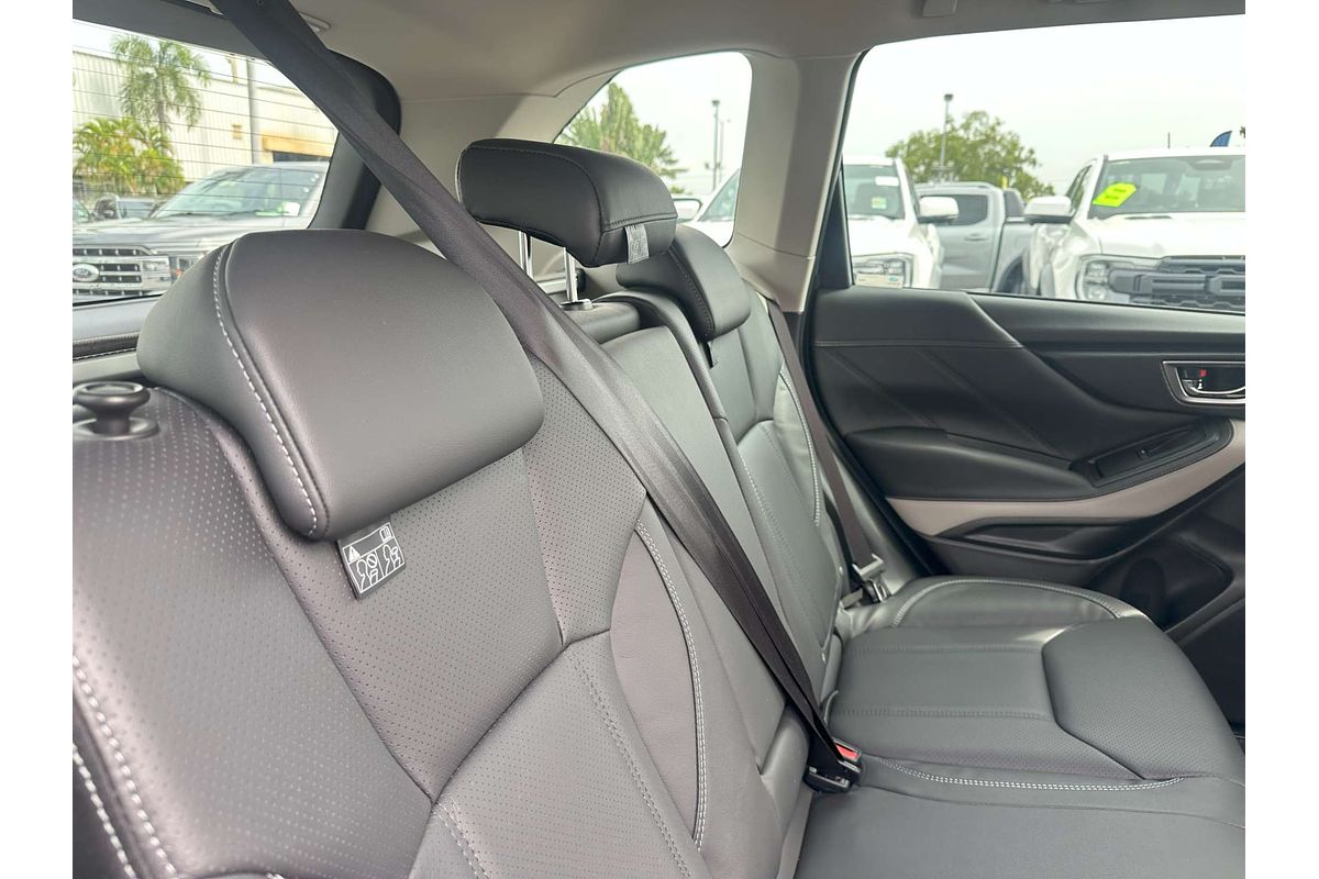 2023 Subaru Forester 2.5i 50 Years Edition S5