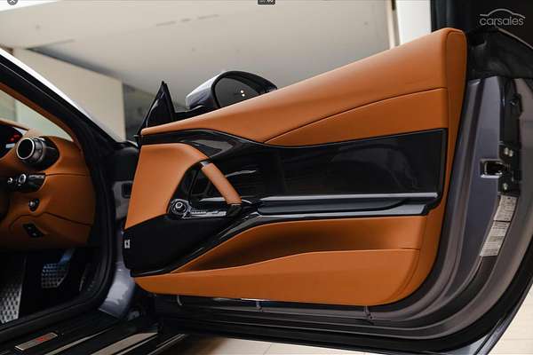 2021 Ferrari 812 GTS F152M