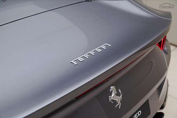 2021 Ferrari 812 GTS F152M