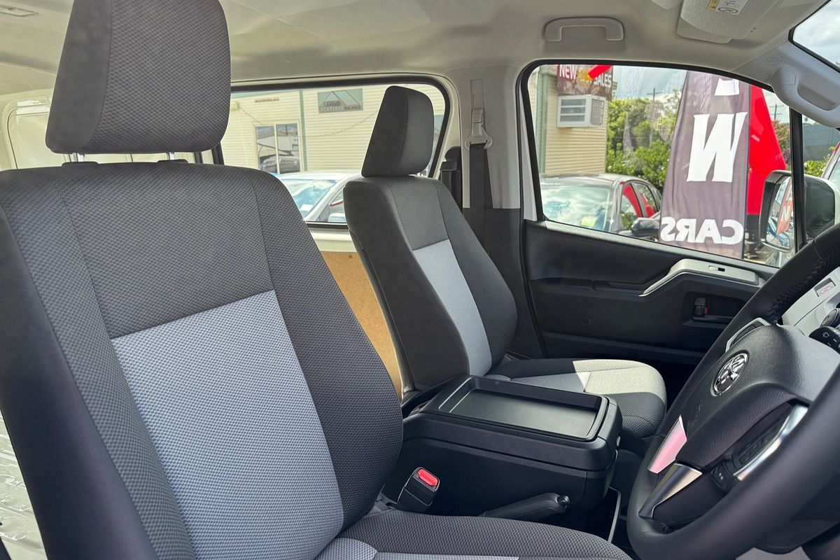 2024 Toyota Hiace GDH300R LWB