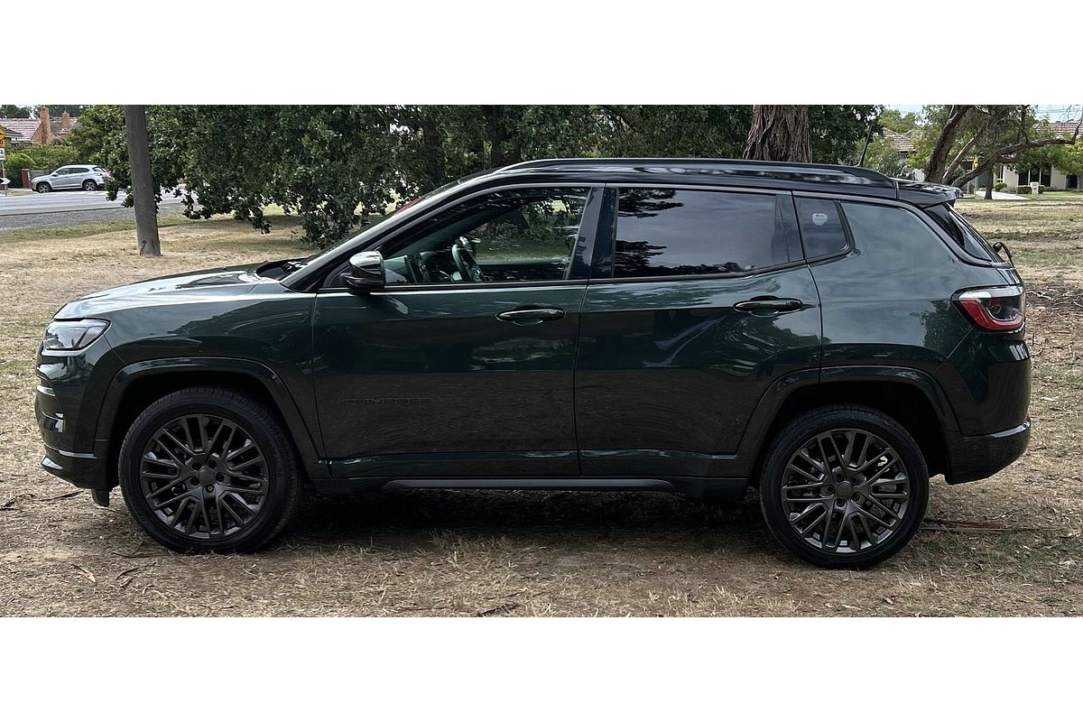 2022 Jeep Compass S-Limited M6