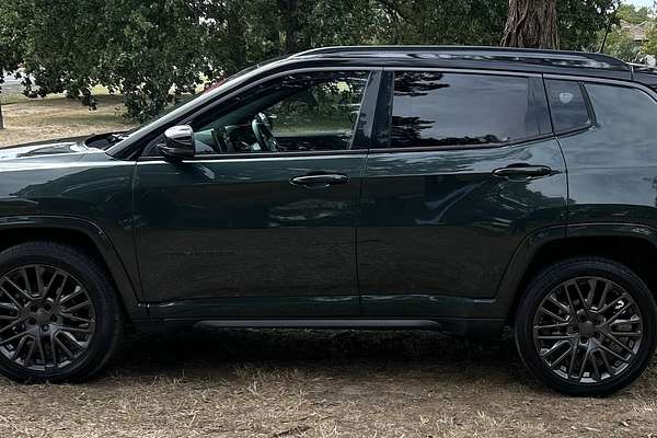 2022 Jeep Compass S-Limited M6