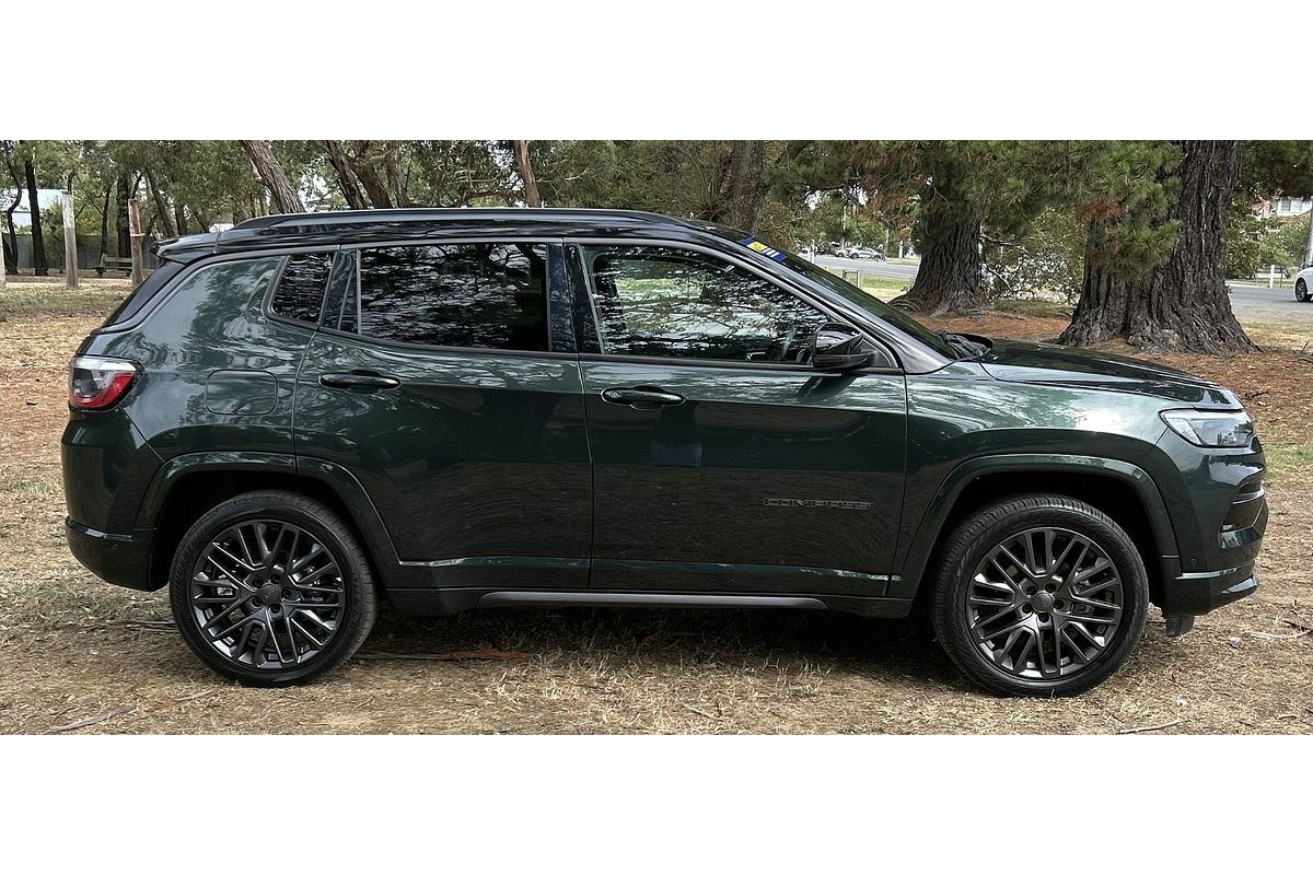 2022 Jeep Compass S-Limited M6