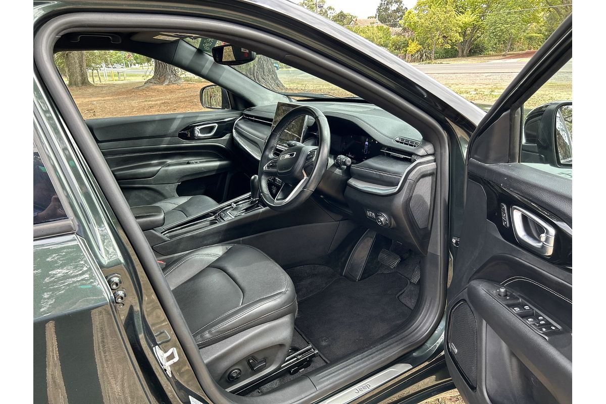 2022 Jeep Compass S-Limited M6