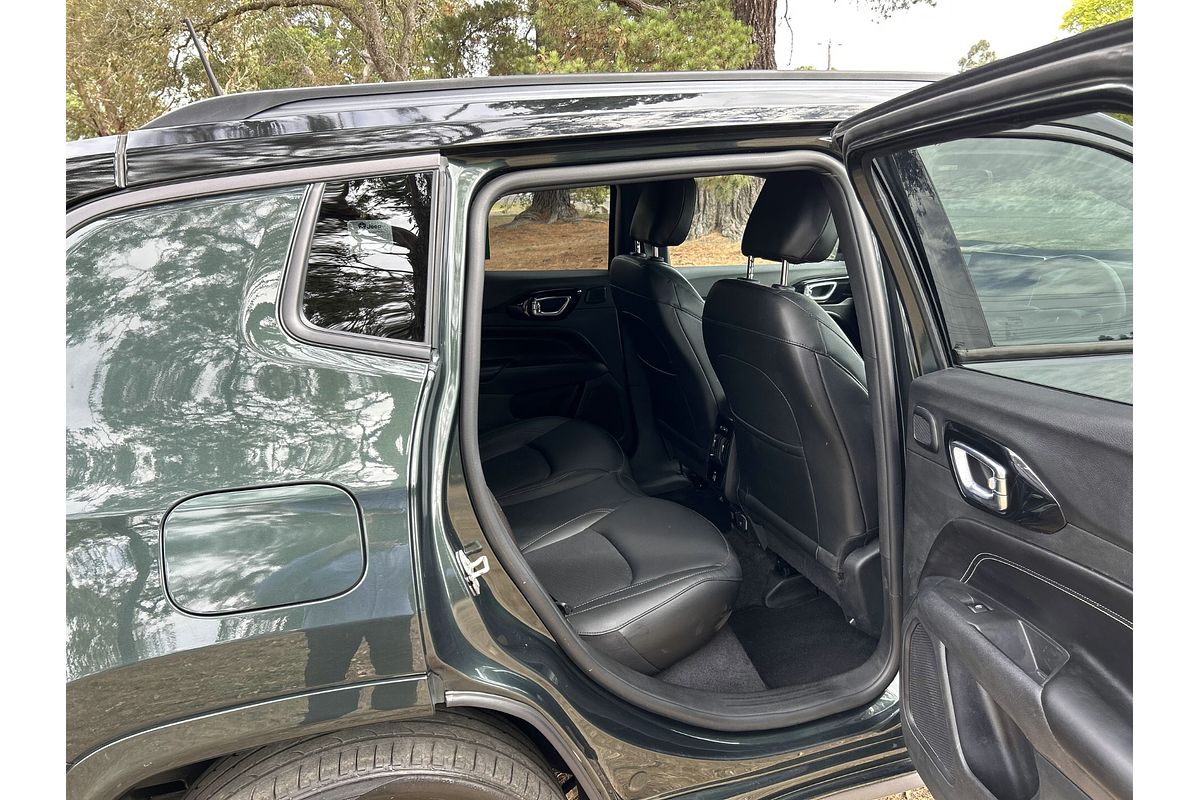 2022 Jeep Compass S-Limited M6