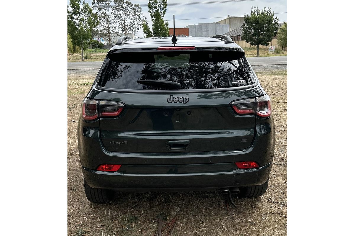 2022 Jeep Compass S-Limited M6