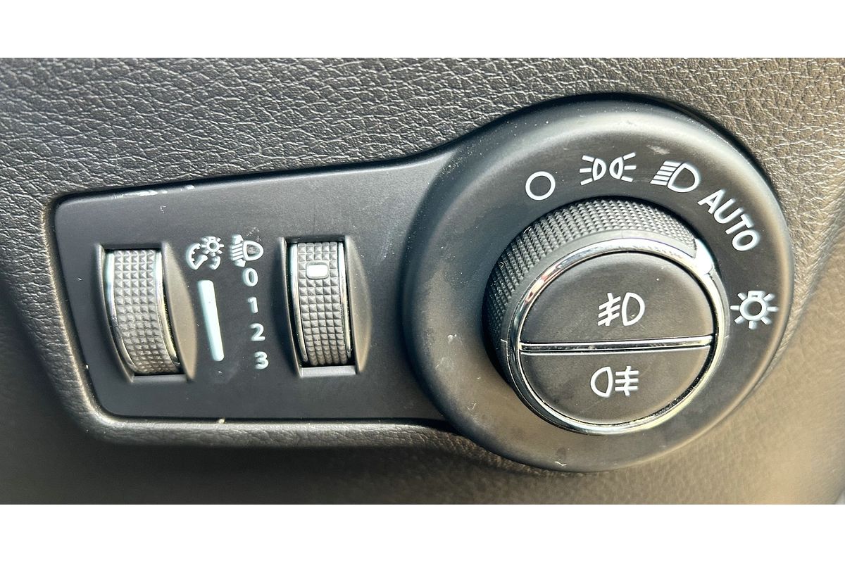 2022 Jeep Compass S-Limited M6