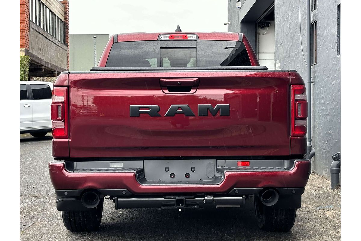 2024 RAM 1500 Laramie Sport RamBox DT 4X4 SWB