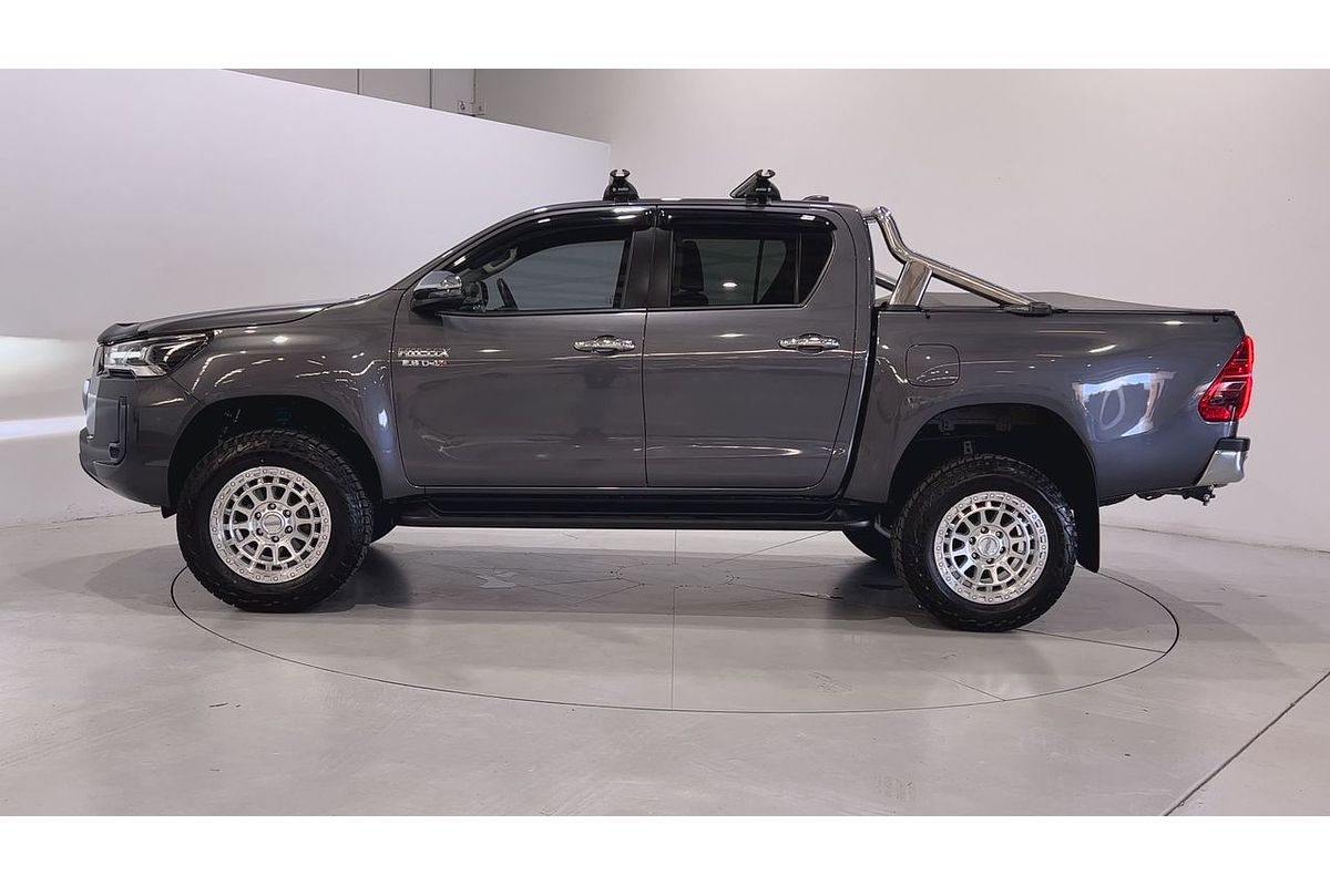 2021 Toyota Hilux SR5 GUN126R 4X4