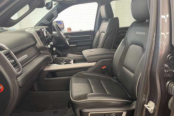 2024 RAM 1500 Laramie Sport RamBox DT 4X4 SWB