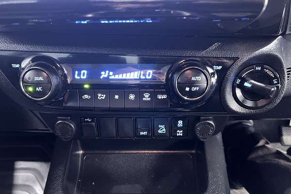 2021 Toyota Hilux SR5 GUN126R 4X4