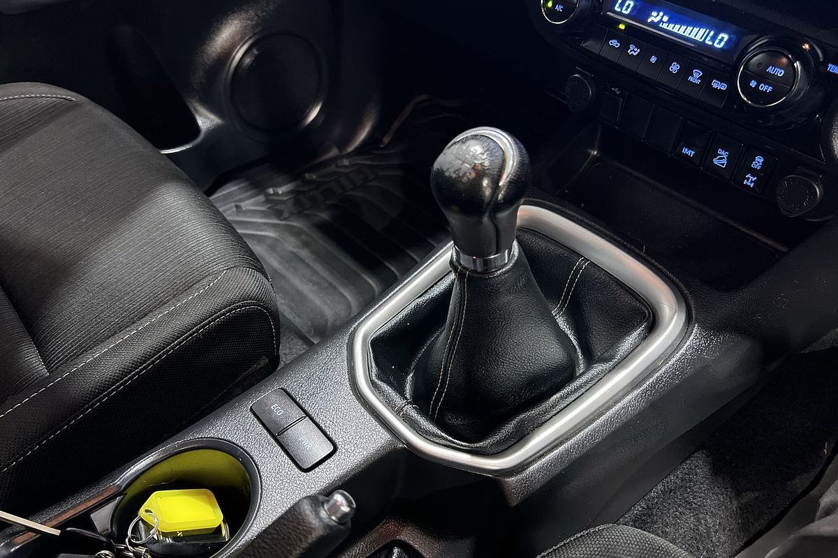 2021 Toyota Hilux SR5 GUN126R 4X4