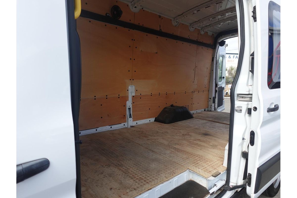 2018 Ford Transit 470E VO
