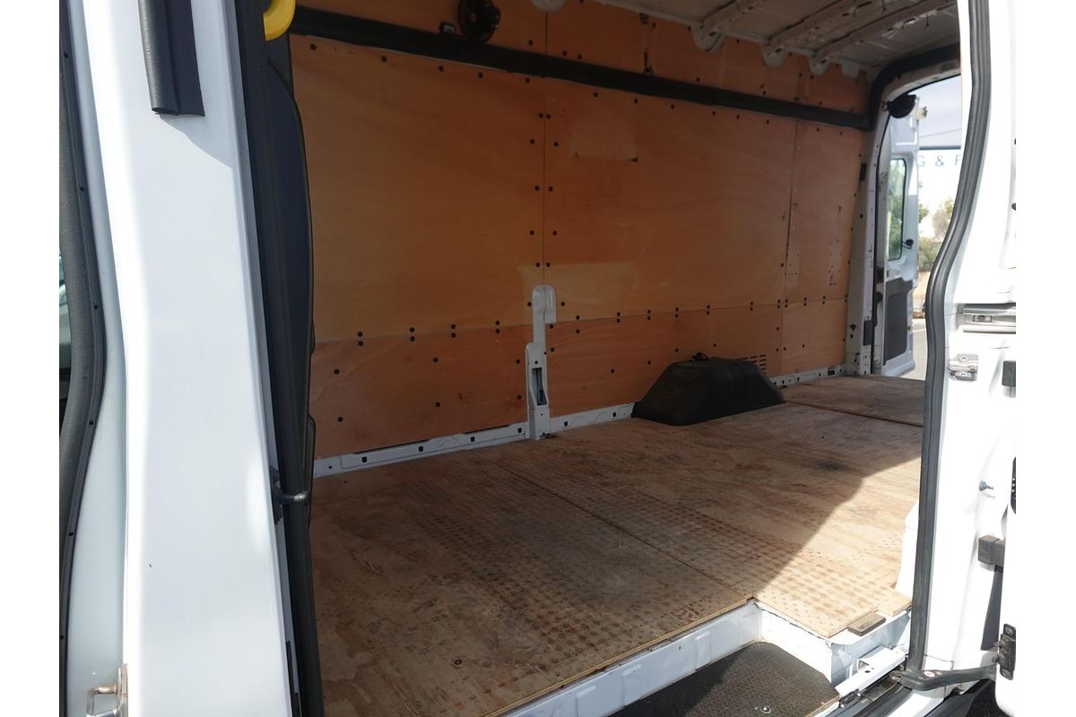 2018 Ford Transit 470E VO