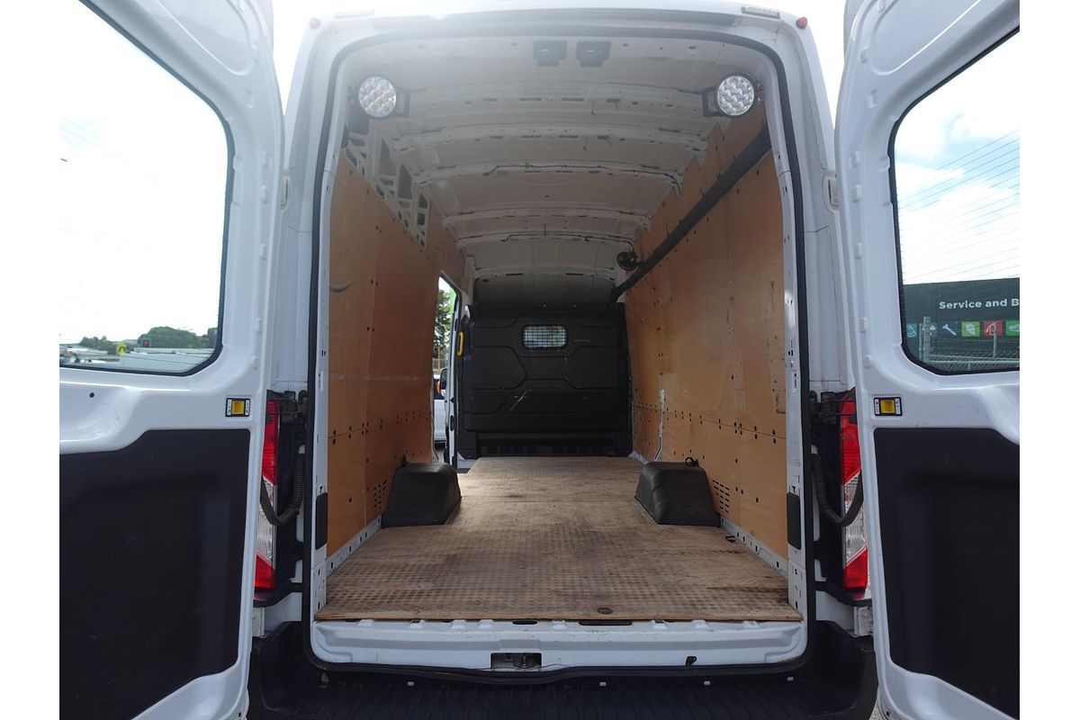 2018 Ford Transit 470E VO