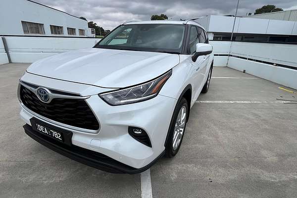 2024 Toyota Kluger Grande AXUH78R