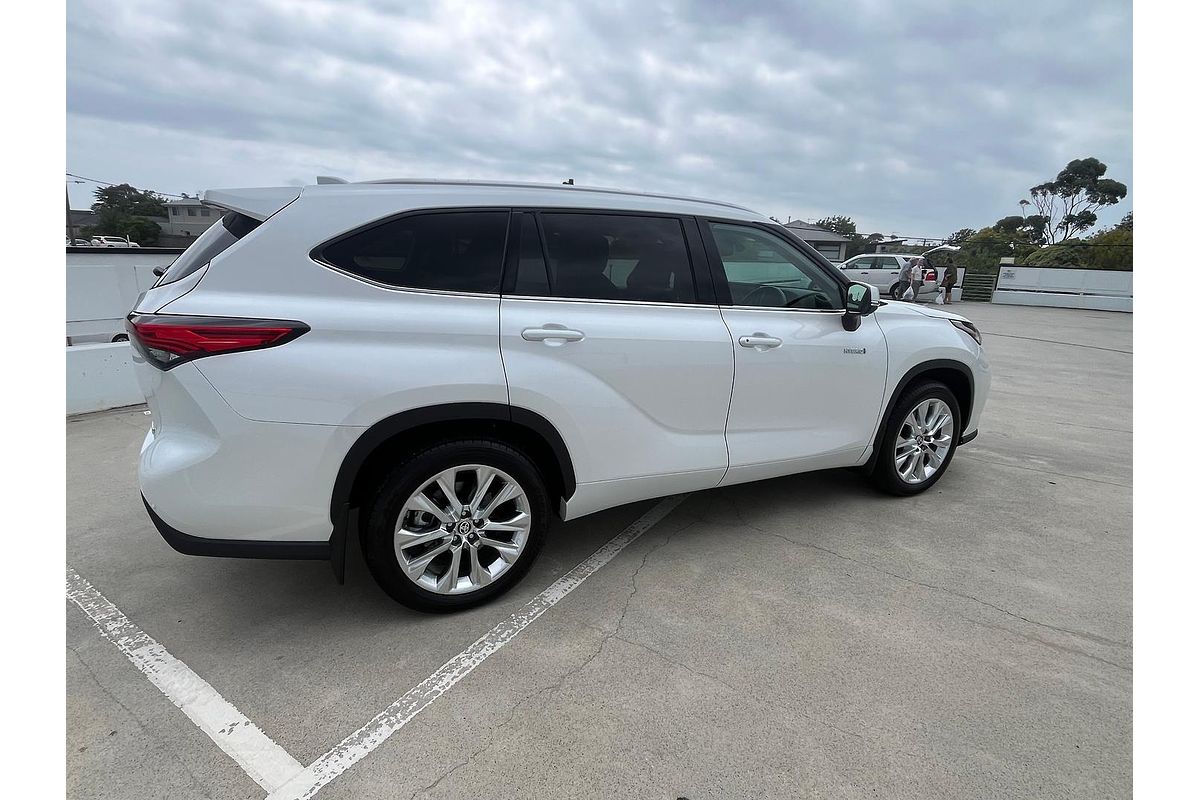 2024 Toyota Kluger Grande AXUH78R