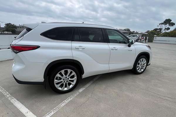 2024 Toyota Kluger Grande AXUH78R
