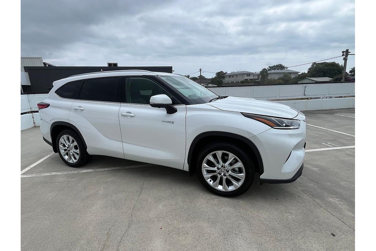 2024 Toyota Kluger Grande AXUH78R