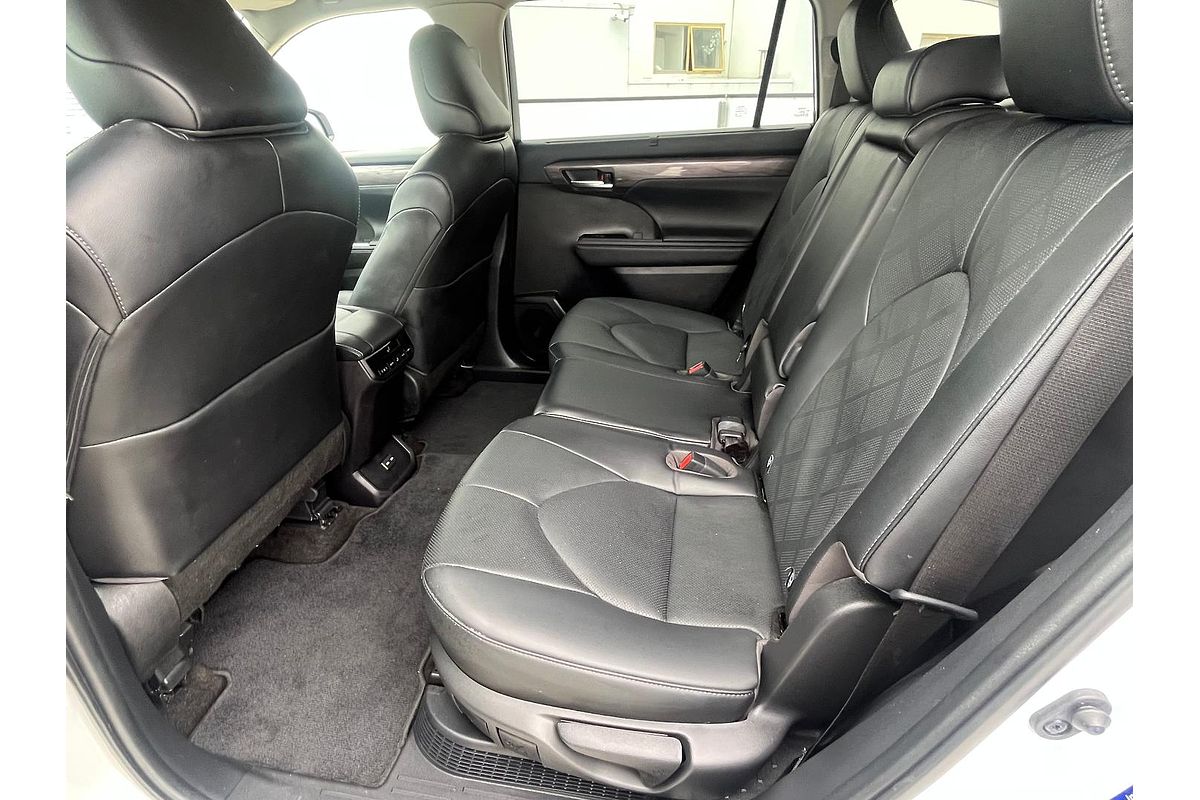 2024 Toyota Kluger Grande AXUH78R