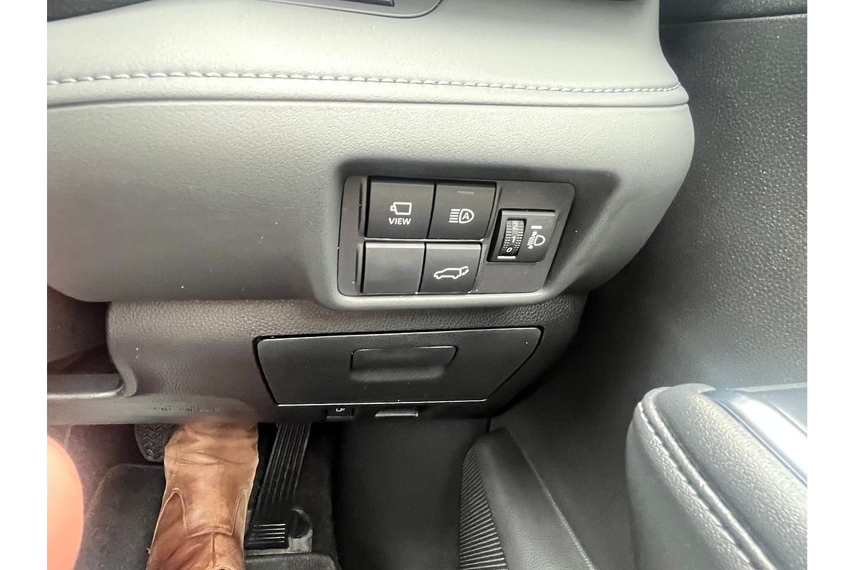 2024 Toyota Kluger Grande AXUH78R