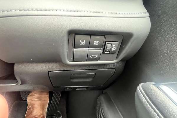 2024 Toyota Kluger Grande AXUH78R