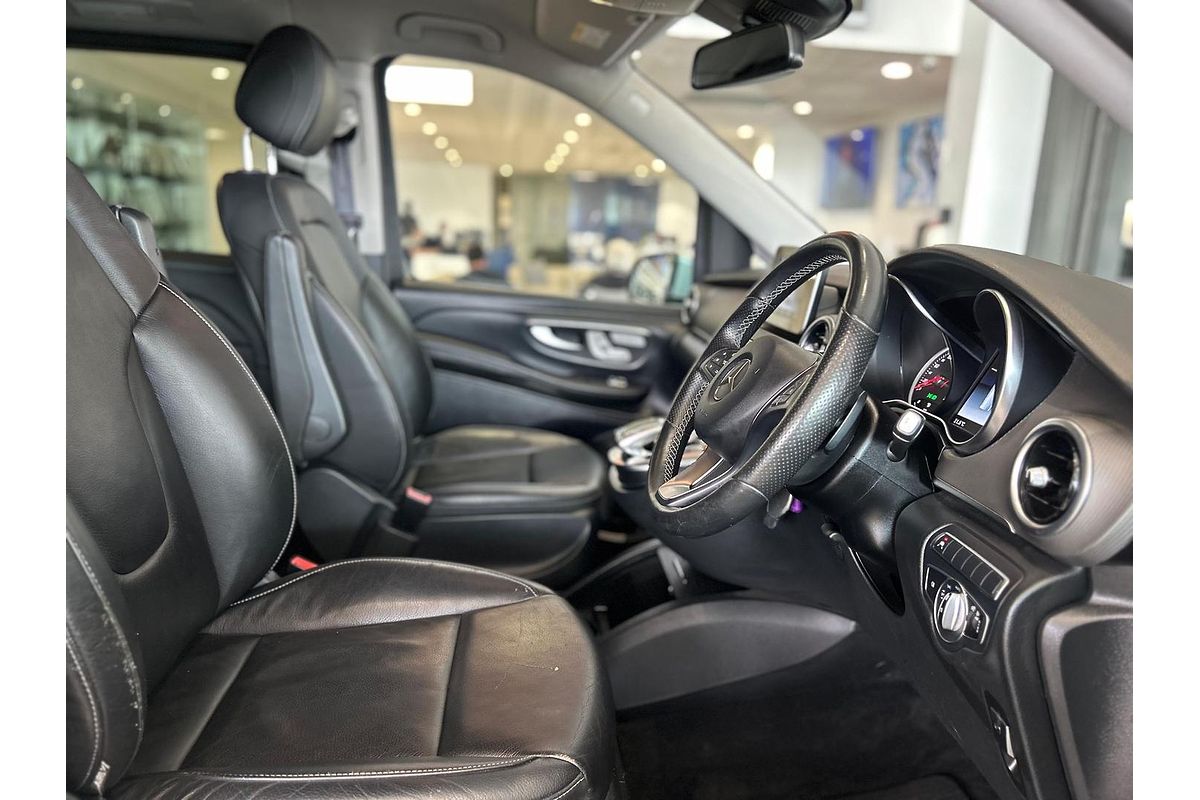 2020 Mercedes-Benz V-Class V220 d 447