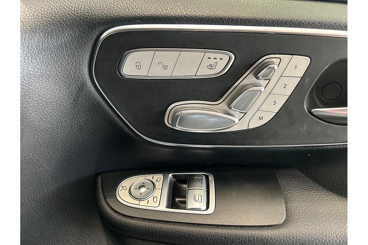 2020 Mercedes-Benz V-Class V220 d 447