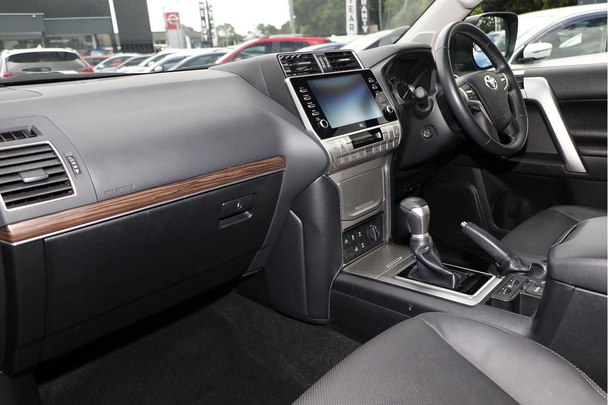 2023 Toyota Landcruiser Prado VX GDJ150R