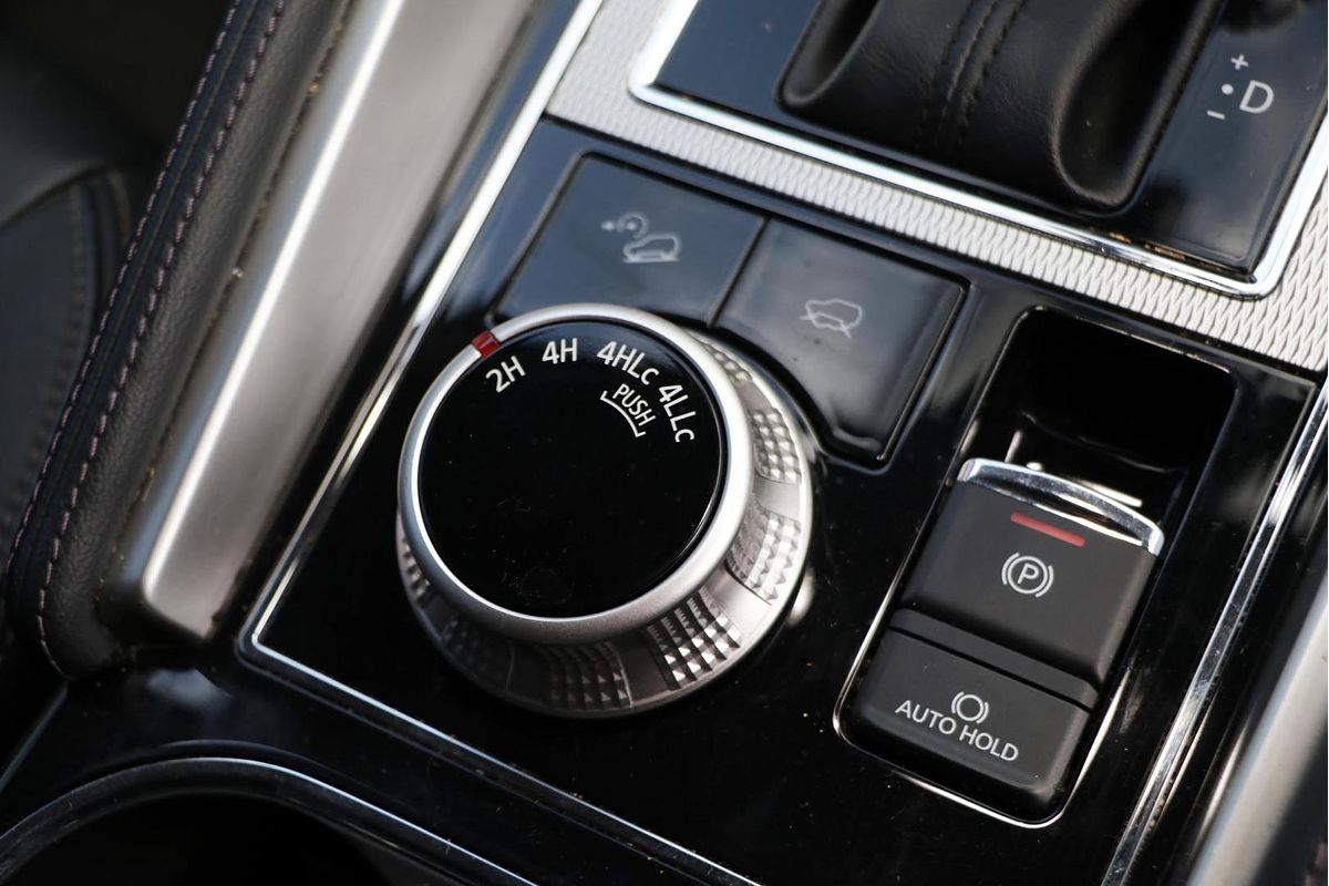 2020 Mitsubishi Pajero Sport GLS QF