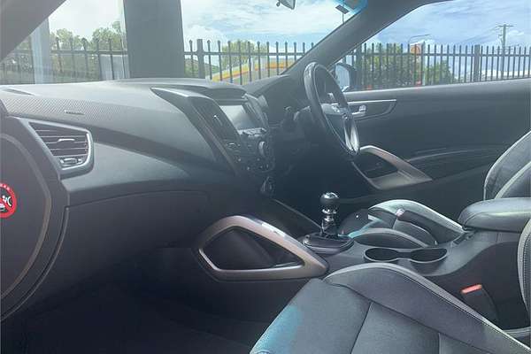 2015 Hyundai Veloster SR Turbo FS4 Series II