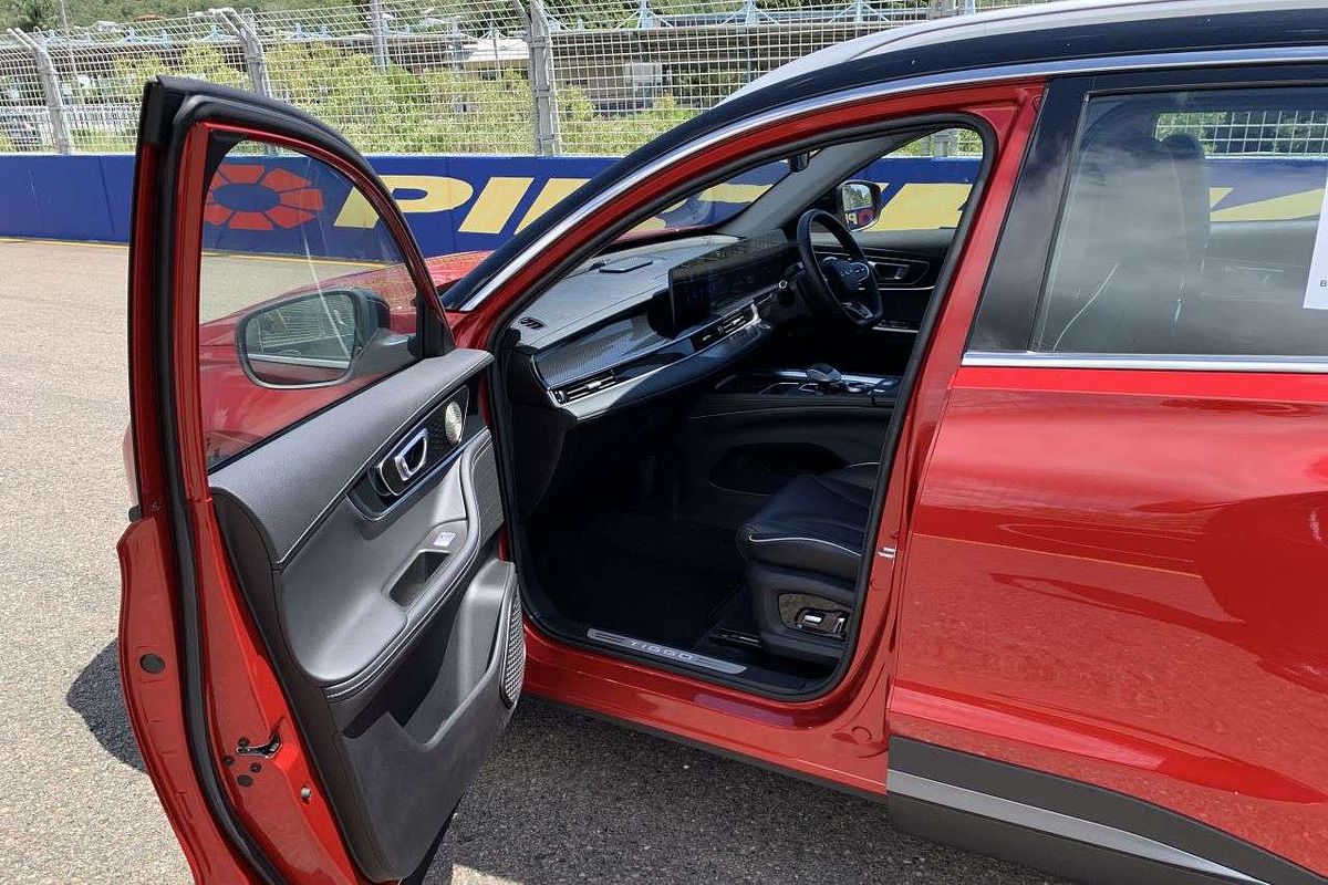 2023 Chery Tiggo 7 Pro Ultimate AWD T32