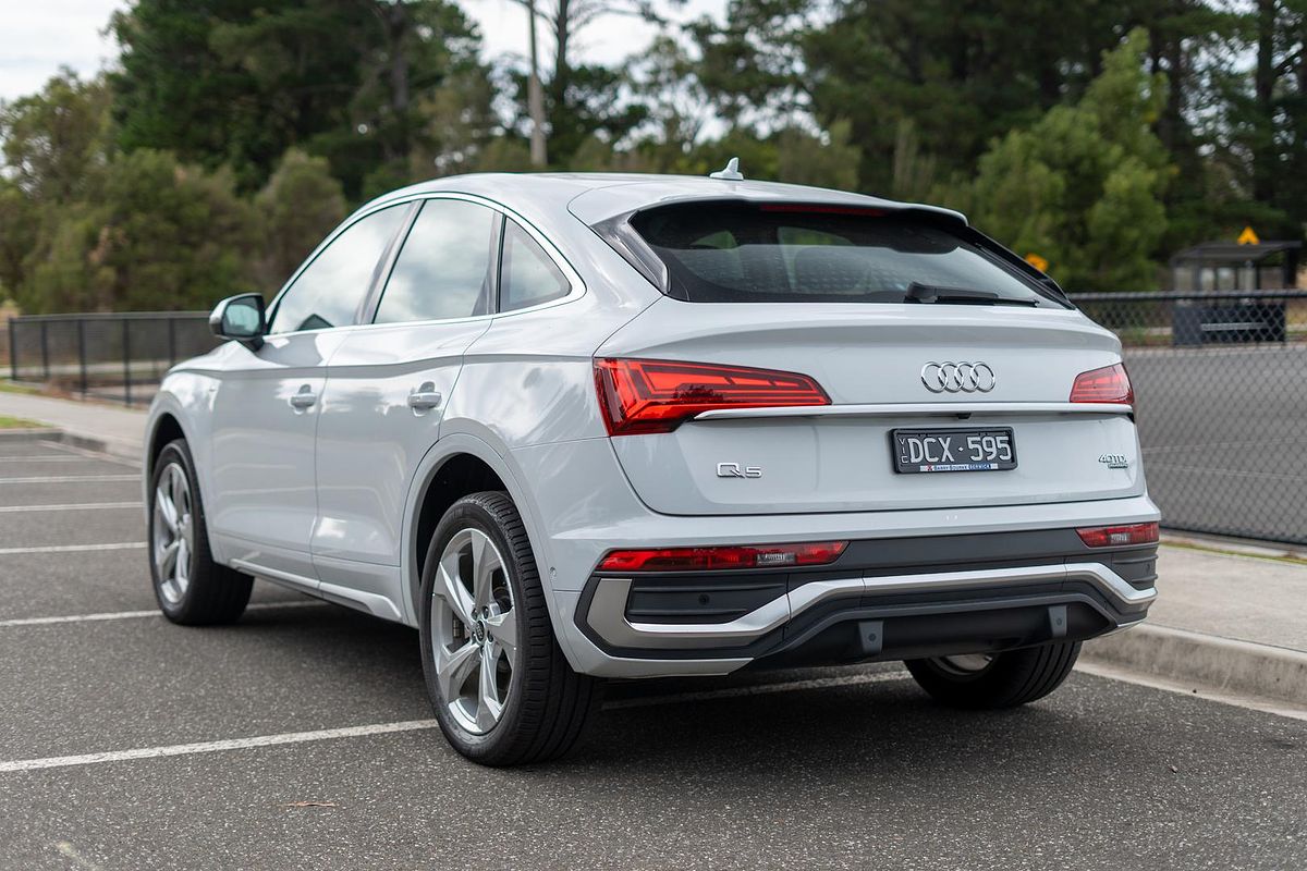 2023 Audi Q5 40 TDI S line FY