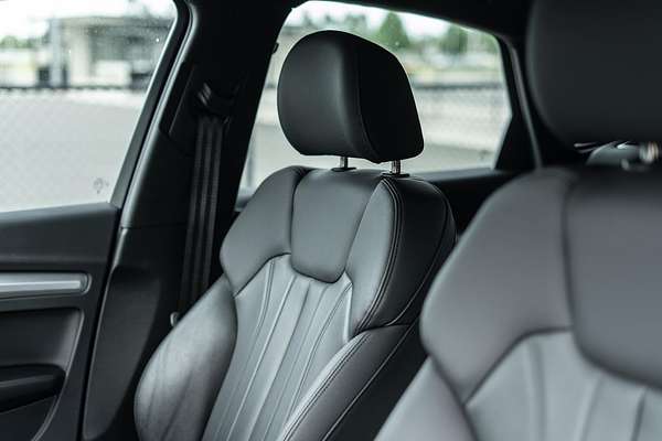 2023 Audi Q5 40 TDI S line FY