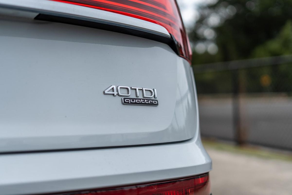 2023 Audi Q5 40 TDI S line FY