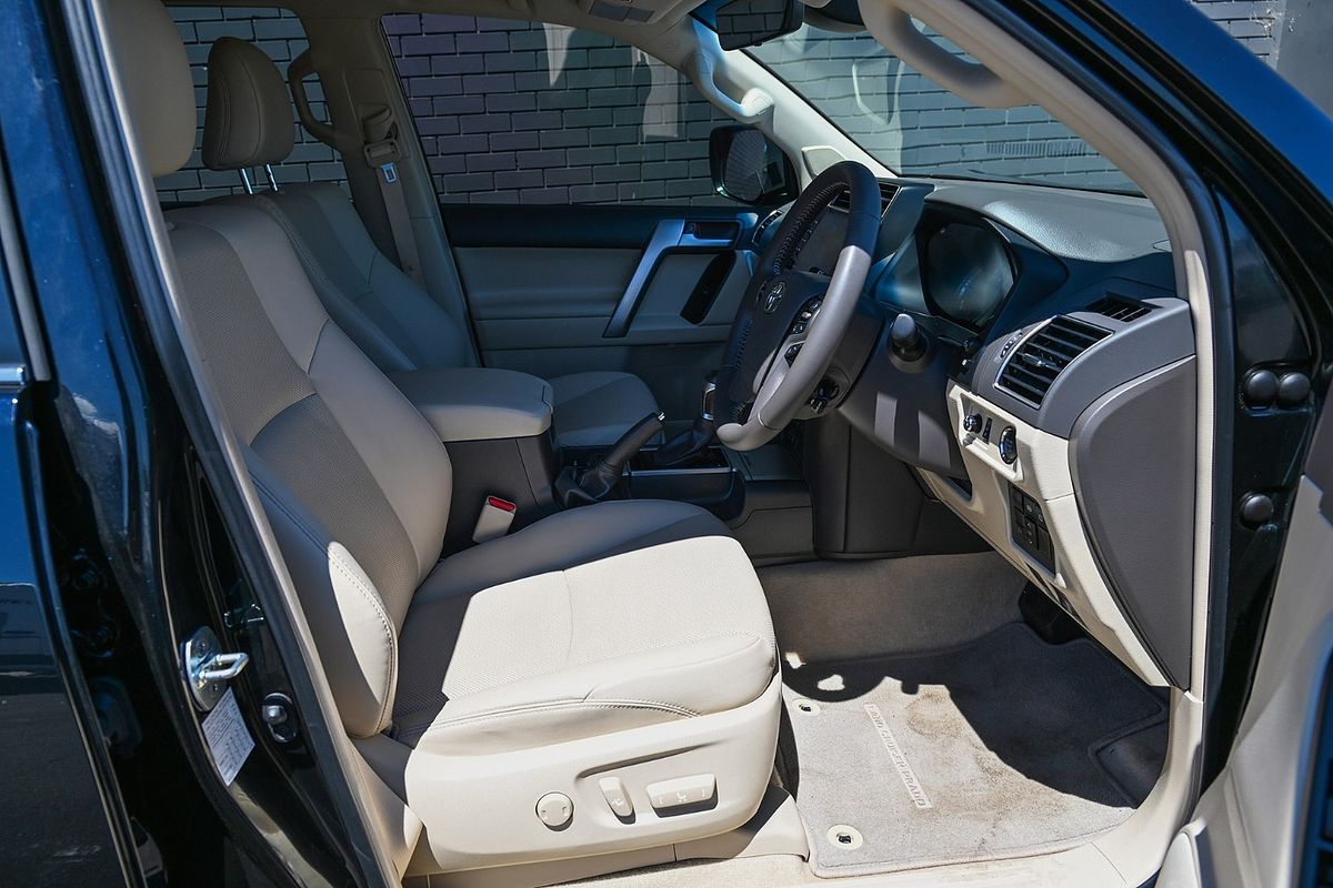 2023 Toyota Landcruiser Prado VX GDJ150R