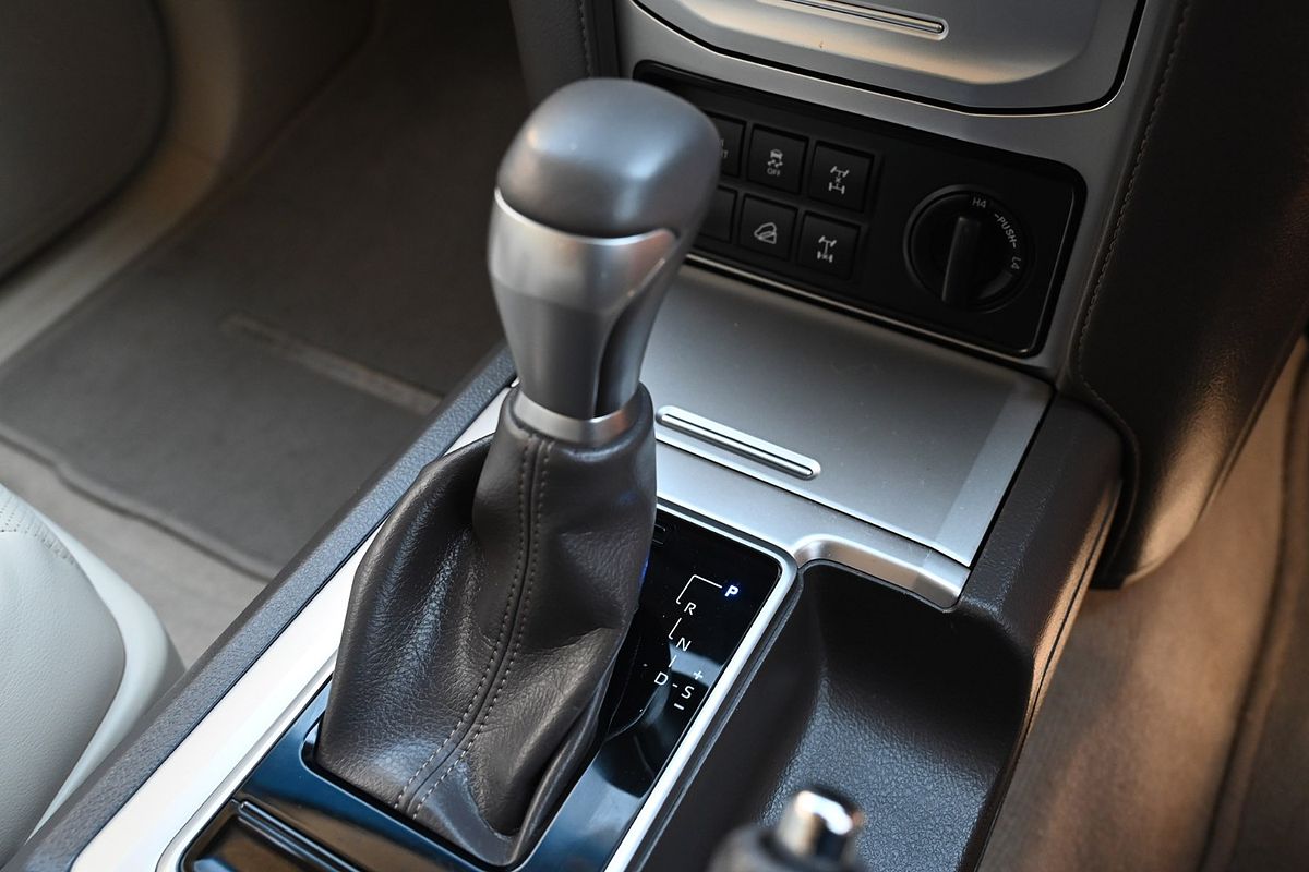 2023 Toyota Landcruiser Prado VX GDJ150R
