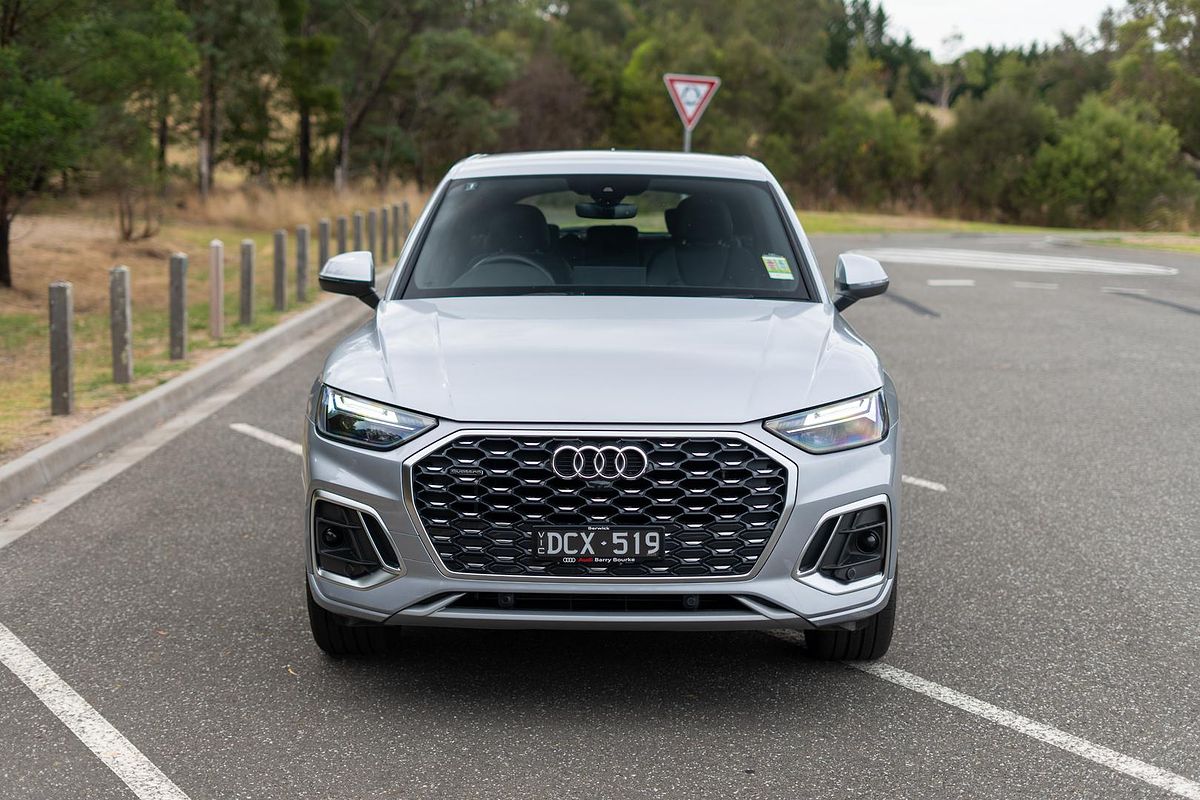 2023 Audi Q5 40 TDI S line FY