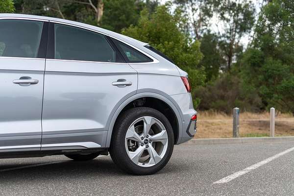 2023 Audi Q5 40 TDI S line FY