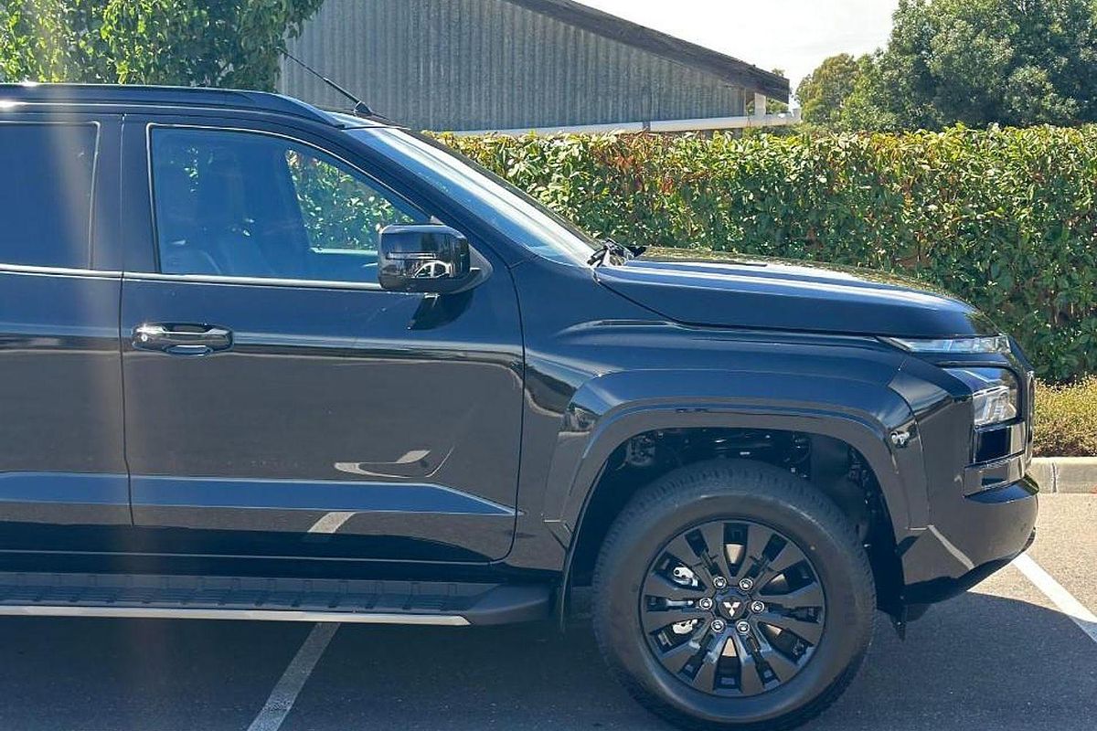 2024 Mitsubishi Triton GSR MV 4X4